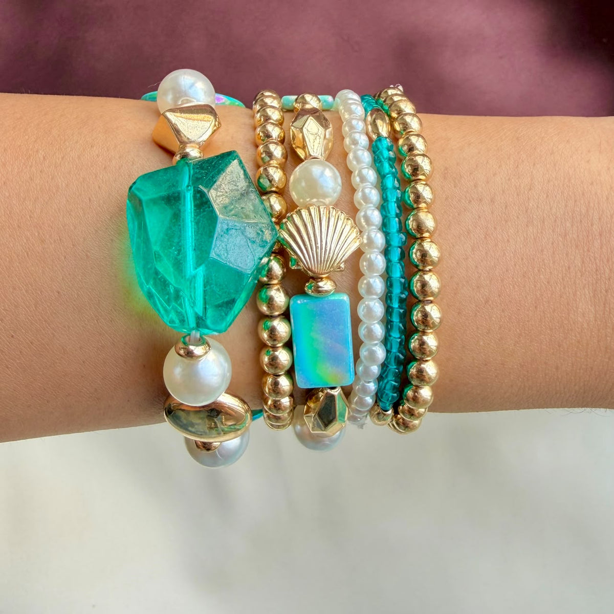 TFC Stretchable Coastal Glow Gold Plated Bracelet (set of 6)