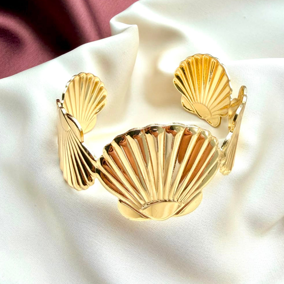 TFC Adjustable Shell Art Gold Plated Bracelet Cuff