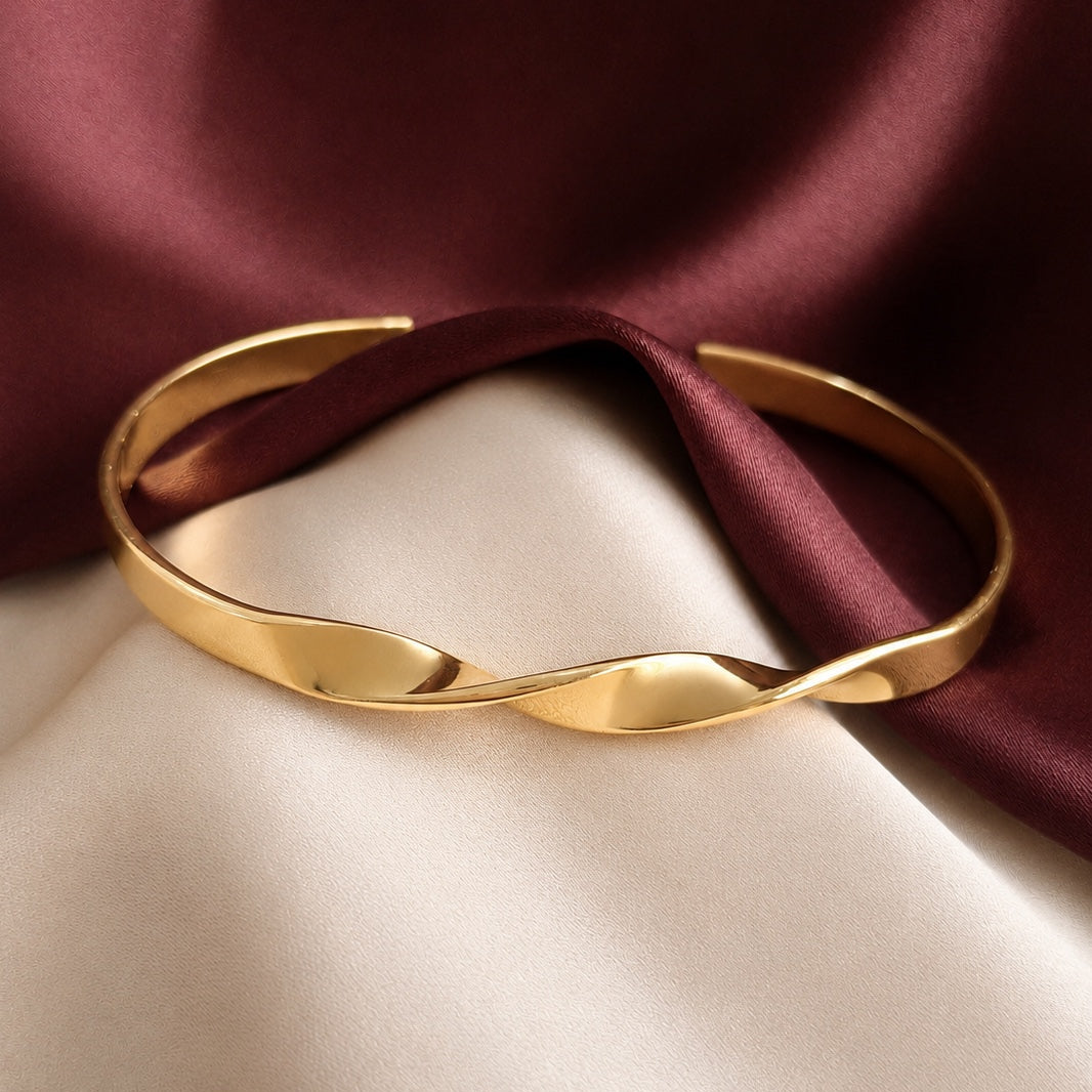TFC Adjustable Twister Gold Plated Bracelet Cuff