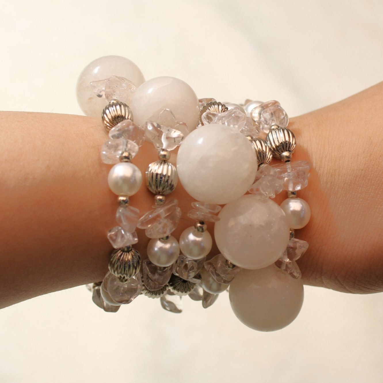 TFC White Crystal Healing Stone Bracelet (Set of 5)